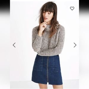 Madewell Denim Utility Zip up Mini Skirt Size 26 EUC Retails for $88